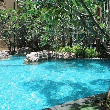 Atlantis Condo Resort Jomtien Beach Exterior photo
